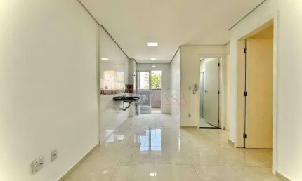 Apartamento com 2 quartos à venda na Rua Victório Santim, 596, Itaquera, São Paulo