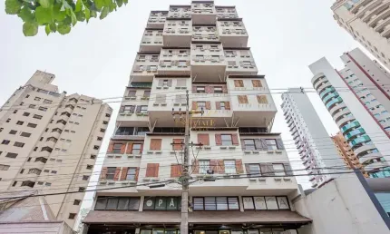 Apartamento com 3 quartos à venda na Avenida João Gualberto, Juvevê, Curitiba por R$ 620.000