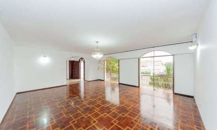 Casa com 3 quartos à venda na Rua Jeremias Lissa, Vista Alegre, Curitiba por R$ 1.650.000