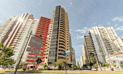 Apartamento com 4 quartos à venda na Avenida Visconde de Guarapuava, Batel, Curitiba por R$ 3.890.000