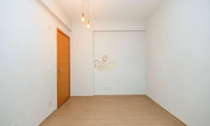 Sala comercial à venda na Avenida Anita Garibaldi, Cabral, Curitiba por R$ 499.000