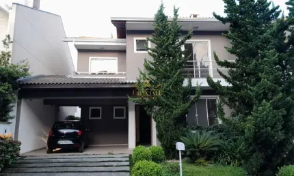 Casa em condomínio fechado com 3 quartos à venda na Rua Virgínia Dalabona, Orleans, Curitiba por R$ 1.495.000