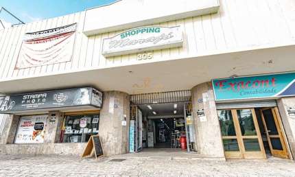Ponto comercial para alugar na Avenida Nossa Senhora Aparecida, Seminário, Curitiba por R$ 2.000