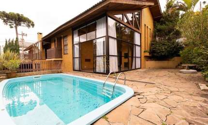 Casa em condomínio fechado com 4 quartos para alugar em Santa Felicidade, Curitiba  por R$ 11.500