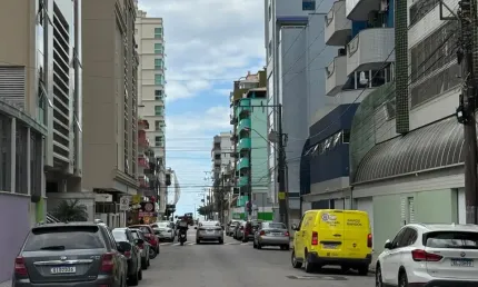 Apartamento com 2 quartos à venda na Rua 298, 381, Meia Praia, Itapema
