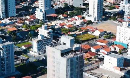 Apartamento com 3 quartos à venda na Rua Claus Roger Wachholz, 50, Bairro Parque, Porto Belo