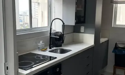 Apartamento com 2 quartos para alugar na Rua 406 A, 100, Centro, Itapema