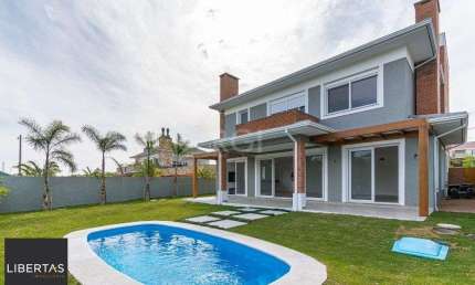Casa Condominio para Venda - 285m², 4 dormitórios, sendo 4 suites, 4 vagas - Alphaville