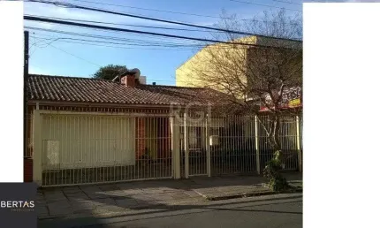 Casa para Venda - 179m², 3 dormitórios, sendo 1 suites, 2 vagas - Boa Vista