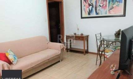 Apartamento para Venda  3 dormitórios, Menino Deus térreo com pátio