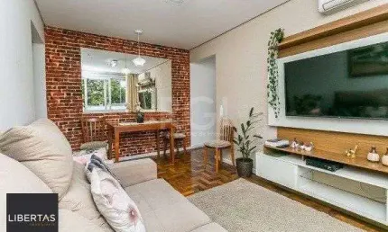 Apartamento no bairro Vila Ipiranga de 2 dormitórios e 2 vagas