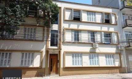 Apartamento no Bom Fim de 3 dormitórios frente com 103m²