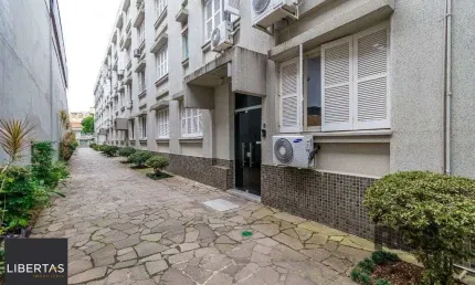Apartamento no bairro santa Cecília de 2 dormitórios desocupado