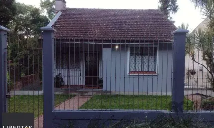 Casa com 2 quartos para alugar na Avenida Engenheiro Ludolfo Boehl, 1136, Teresópolis, Porto Alegre