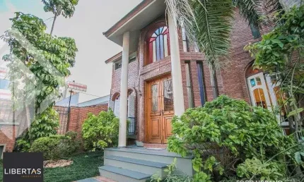 Casa com 3 quartos à venda na Rua Maestro Salvador Campanella, 395, Jardim Itu Sabará, Porto Alegre