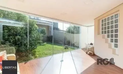 Casa com 3 quartos à venda na Rua Joaquim Cruz, 521, Santo Antônio, Porto Alegre