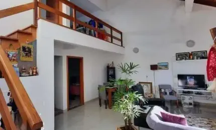 Casa com 3 quartos à venda na Rua Guatambu, 109, Hípica, Porto Alegre