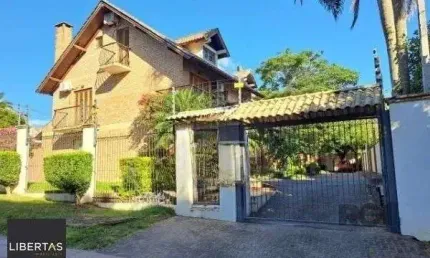 Casa em condomínio em ipanema de 3 dormitórios e 2 vagas