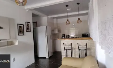 Casa com 1 quarto para alugar na Avenida Polar, 341, Jardim Floresta, Porto Alegre