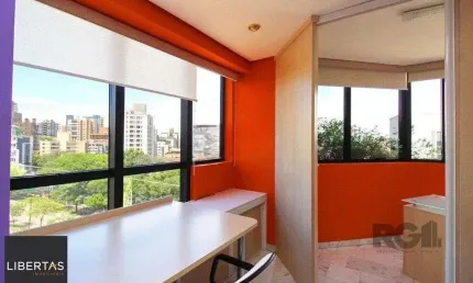 Sala comercial para alugar na Avenida Carlos Gomes, 1200, Auxiliadora, Porto Alegre