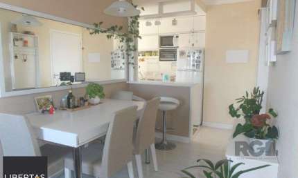 Apartamento 62m², 3 dormitórios, 2 vagas de garagem no bairro Passo da Areia
