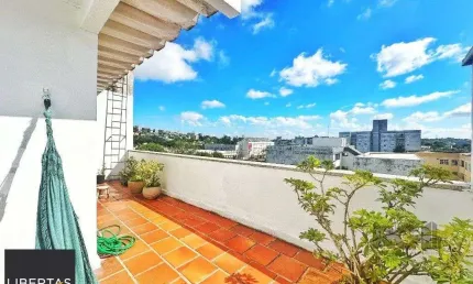 Cobertura com 3 dormitórios, 1 vaga de garagem no bairro teresópolis