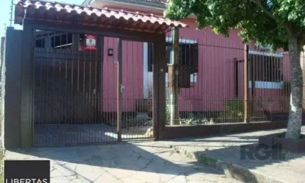 Casa com 4 quartos à venda na Avenida Quaraí, 517, Nonoai, Porto Alegre