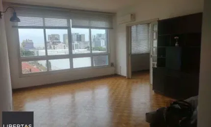 Apartamento 3 domritórios - 132,00 m²  -  1 vaga - MENINO DEUS