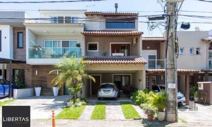 Casa em condomínio fechado com 3 quartos à venda na Avenida João Salomoni, 600, Vila Nova, Porto Alegre