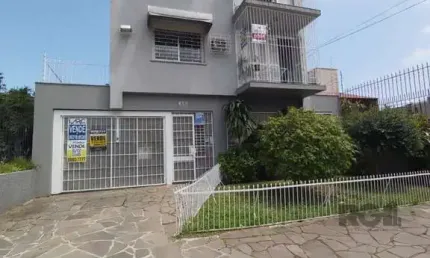 Excelente apartamento com dois dormitorios no bairro cristal