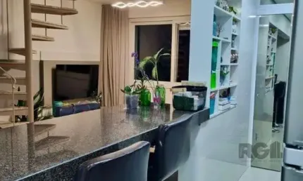 Cobertura com 2 quartos à venda na Rua Ernesto Alves, 280, Floresta, Porto Alegre