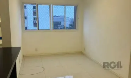Apartamento para Venda - 54m², 2 dormitórios, 1 vaga - Passo da Areia