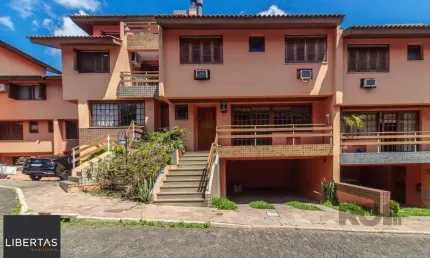 Casa em condomínio fechado com 3 quartos à venda na Rua Dona Ondina, 270, Menino Deus, Porto Alegre