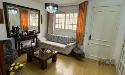 Casa em condomínio fechado com 3 quartos à venda na Travessa Alfredo Magalhães, 51, Ipanema, Porto Alegre