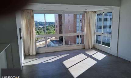 Apartamento à venda na Rua José Albano Volkmer, 230, Jardim do Salso, Porto Alegre
