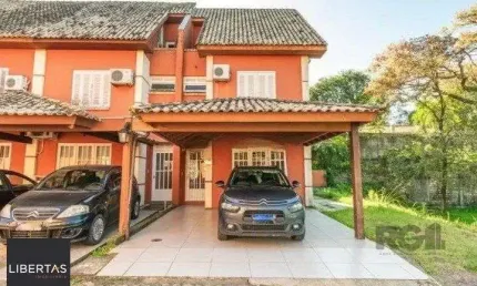 Casa em condomínio fechado com 4 quartos à venda na Rua Sepé Tiaraju, 1500, Medianeira, Porto Alegre