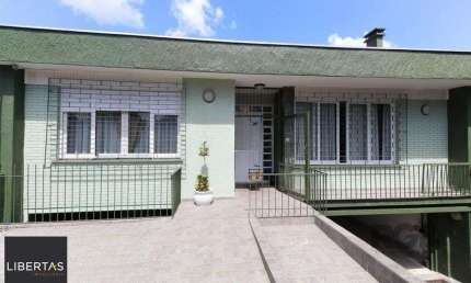 Casa com 5 quartos à venda na Rua Campos Elíseos, 291, Glória, Porto Alegre