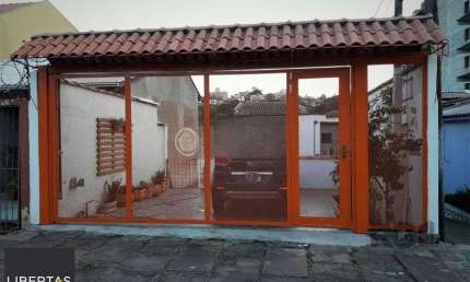 Casa 3 dormitórios à venda Rua São Joaquim, Glória - Porto Alegre