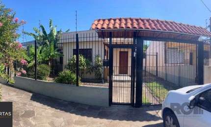 Casa com 3 quartos à venda na Rua Abílio Miller, 194, Jardim Itu Sabará, Porto Alegre