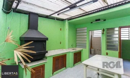 Excelente apartamento de 83m² com 2 dormitórios no bairro Navegantes.
