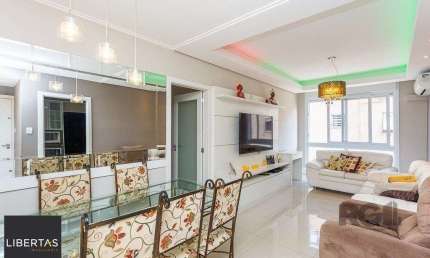 Excelente apartamento de 108m² com 3 dormitórios sendo 1 suíte.