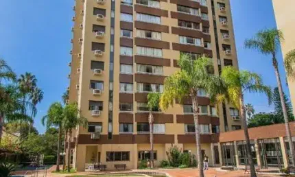 Apartamento com 3 quartos à venda na Avenida Getúlio Vargas, 1271, Menino Deus, Porto Alegre