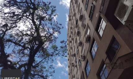 Ótimo apartamento 01 dormitórios com 53,50 m² - com churRasqueira no CENTRO HISTÓRICO