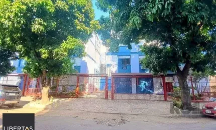 APARTAMENTO 2 DORMITORIOS, GARAGEM COBERTA, DEPEDENCIA DE EMPREGADA, TERCEIRO ANDAR NO PASSO DA AREIA, PORTO ALEGRE RS