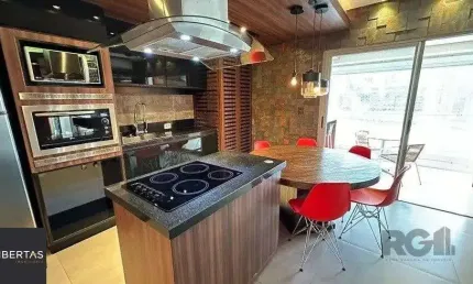 Apartamento 2 dormitórios, sendo 1 suíte, 77 m² de área privativa e 2 vaga(s) de garagem. localizado na rua mario antunes da cunha, no bairro petrópolis em porto alegre.