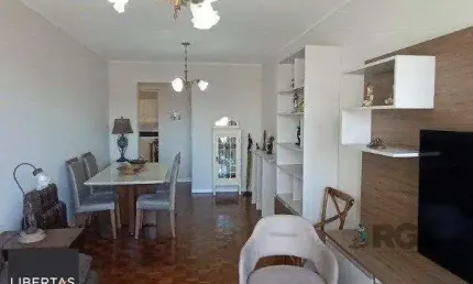 APARTAMENTO DE 3 DORMITÓRIOS, SENDO 1 SUÍTE NO BAIRRO MENINO DEUS EM PORTO ALEGRE/RS