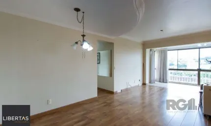 Apartamento para Venda - 93.43m², 3 dormitórios, 1 suite, 1 vaga - Teresópolis