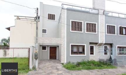 Sobrado 2 dormitórios  mais terreno de esquina de 192m2