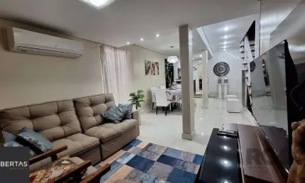 Sobrado comercial ou residencial, mobiliado, no Centro Histórico, com 2 quartos