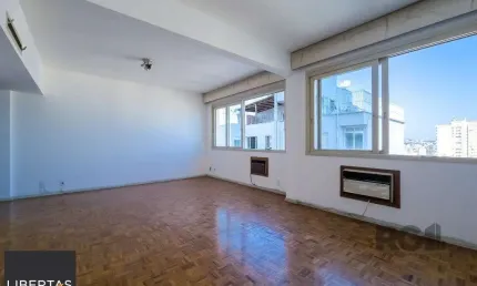 Apartamento, 3 quartos, 1 suite, dependência de empregada, elevador - Centro Histórico - Porto Alegre